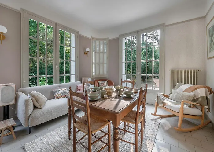 펜션 Maison Pour 9 A 450m De La A St Brevin